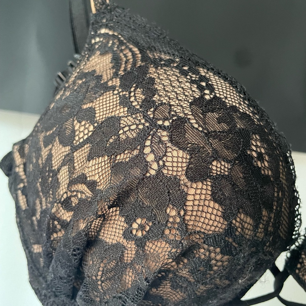 Lace Bombshell Bras